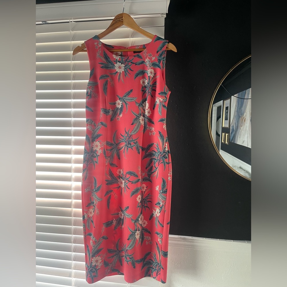 🌸 Ivanka Trump Floral Dress 🌸